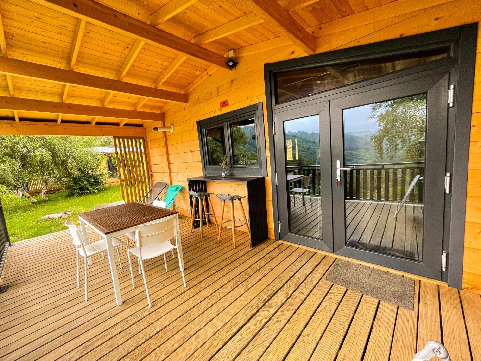 Chalet Nature Sur La Vallee De La Truyere Neuvéglise Exterior foto